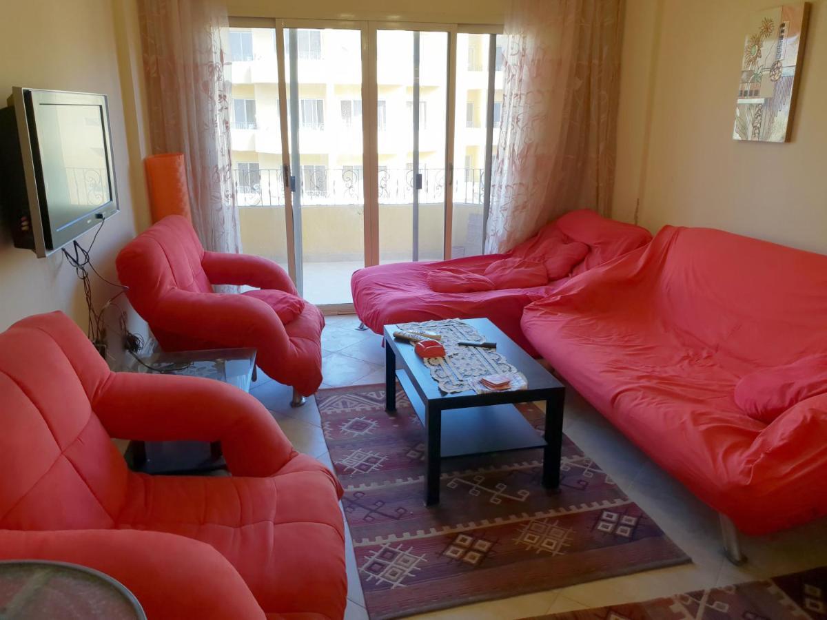 British Resort Pool View Apartments Hurghada Exterior photo